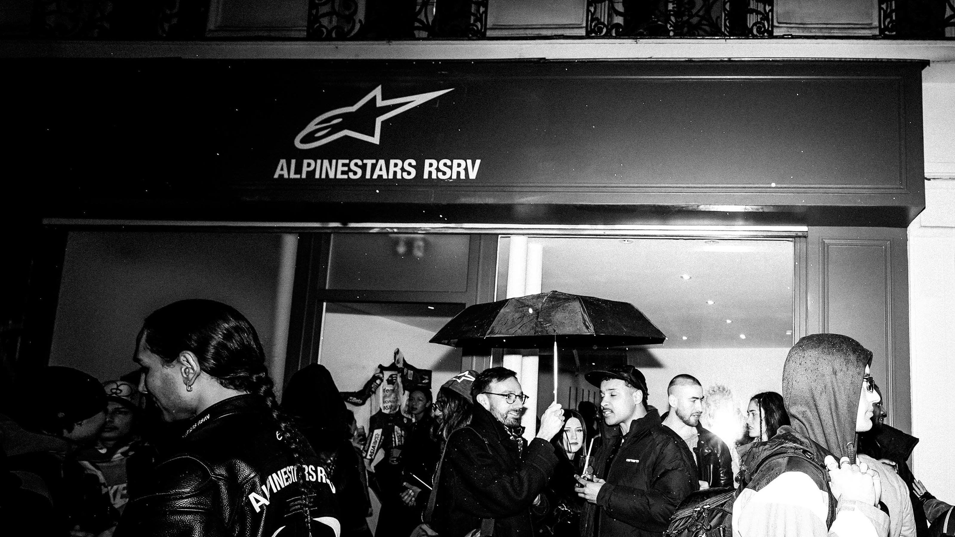 Alpinestars RSRV "THE GRIT ERA" Vernissage